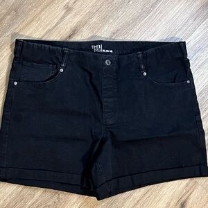 Time and Tru Black Denim Shorts